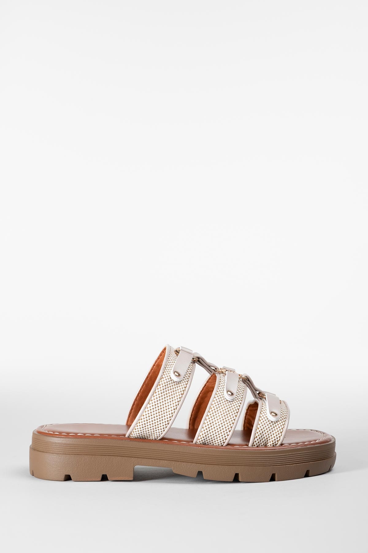 Flatforms με τρακτερωτή σόλα & λουράκια